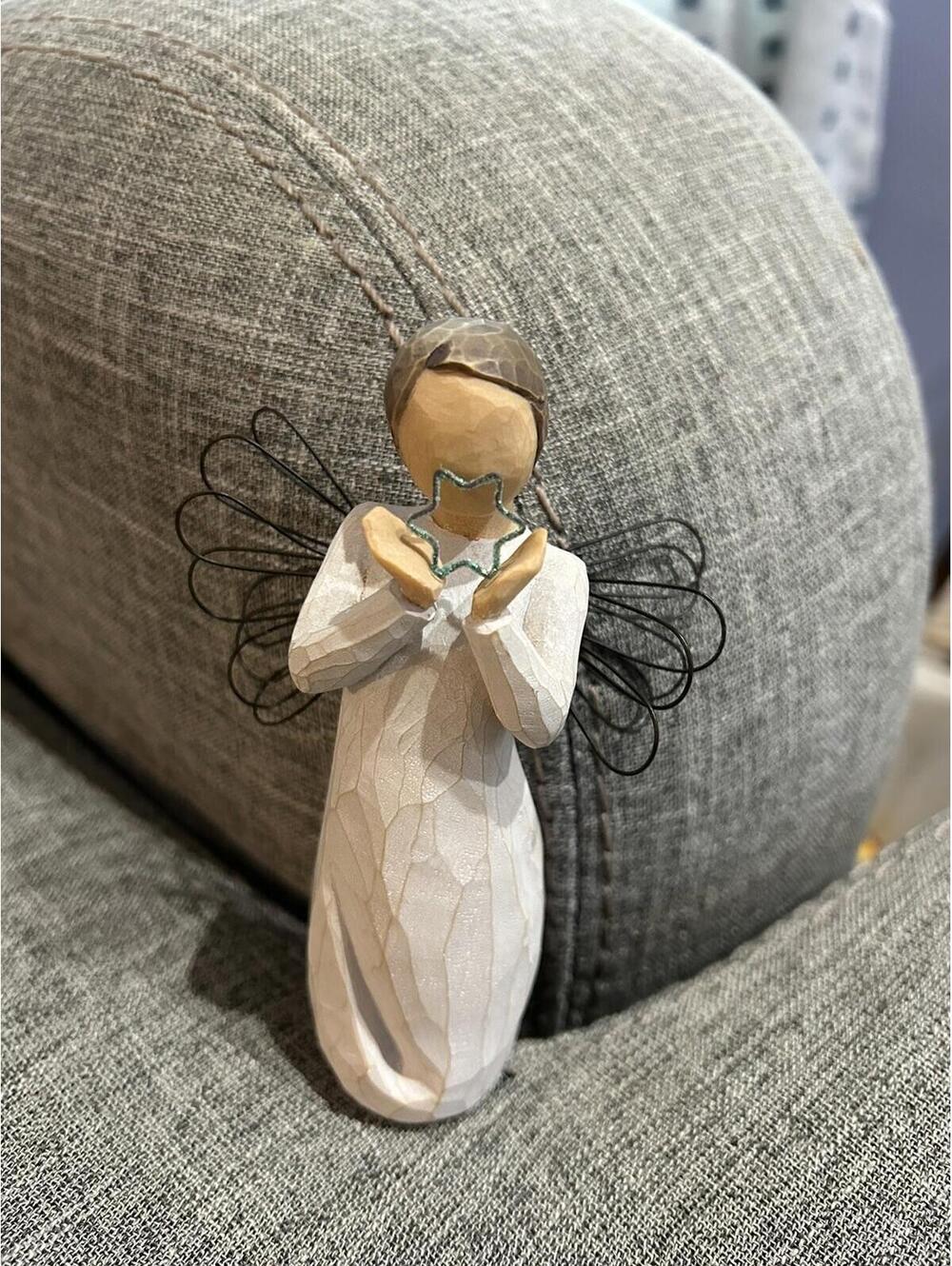 Susan Lordi DEMDACO 2004 Willow Tree Angel Bright Star